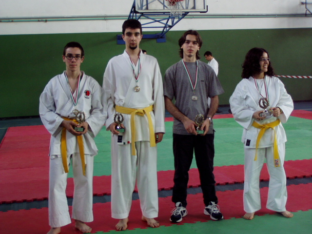 TrofeoLibertas12.JPG (158502 byte)